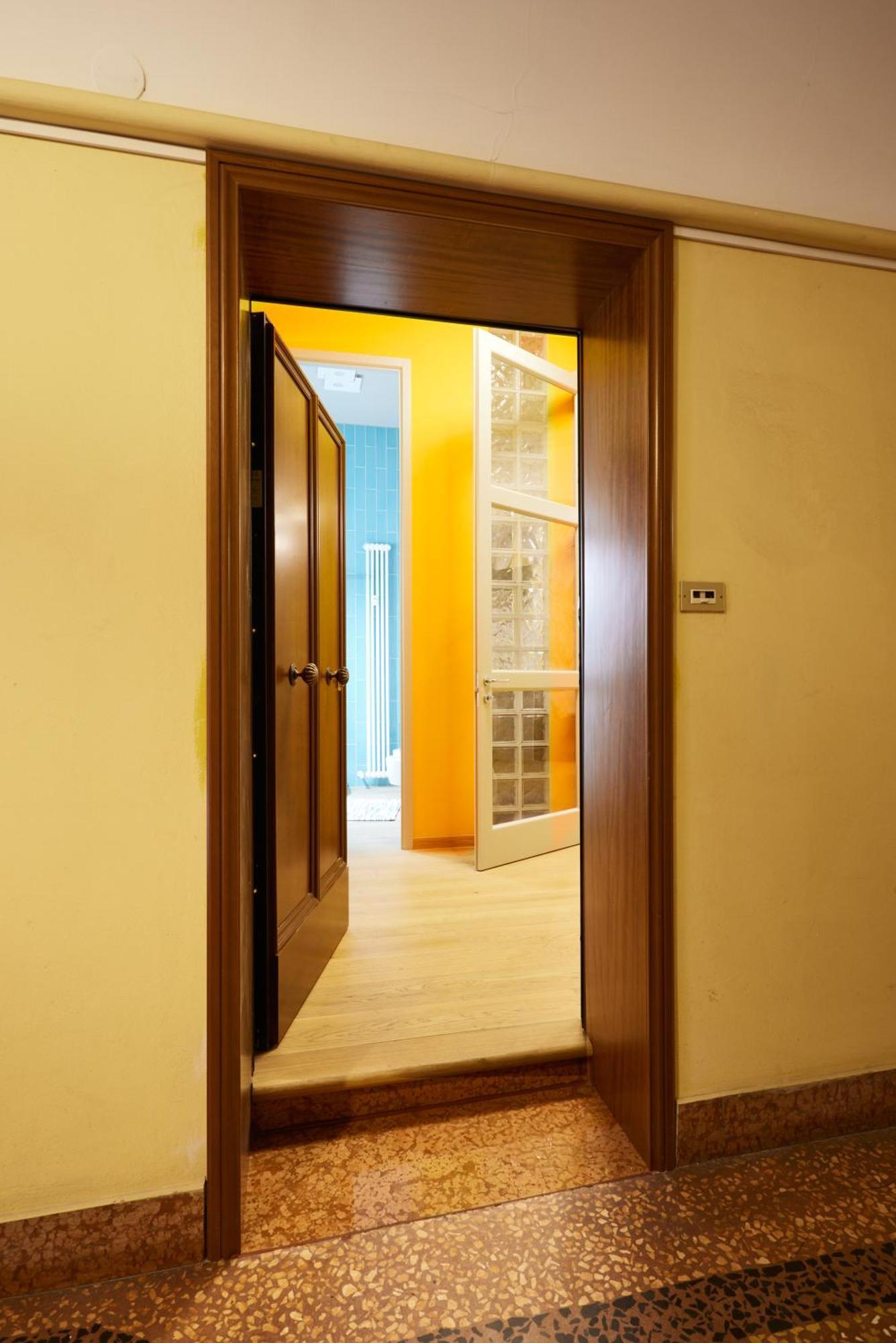 Central And Comfy Apartment Free Netflix And Disney Plus Bologna Eksteriør bilde